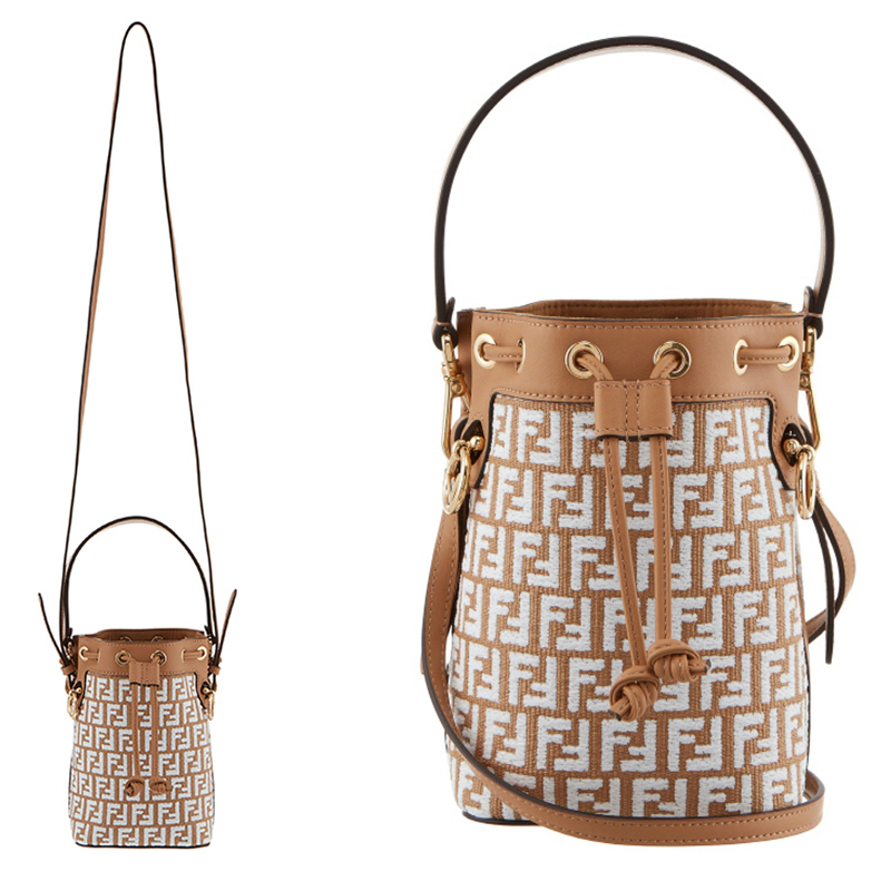 関税負担なし☆FENDI フェンディ ロール ラージ ロール ラージ ファブリック ライトブルー | Fendi
