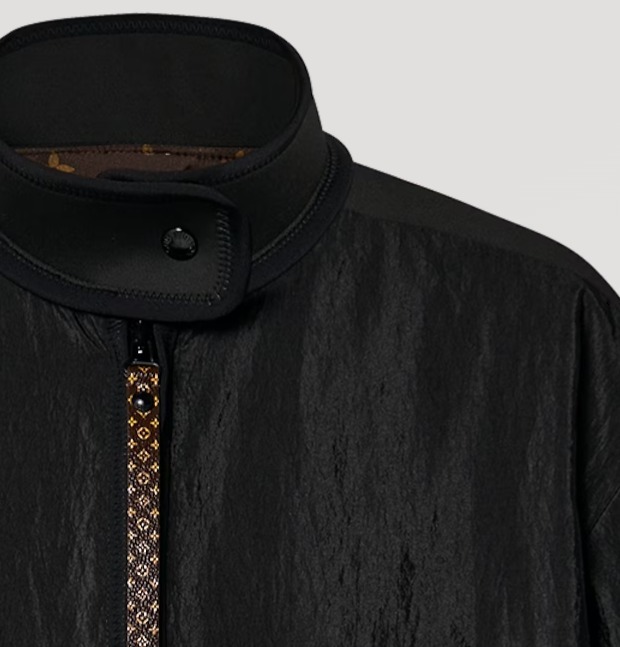 Louis Vuitton 24Cruise《パーカジャケット》黒 Monogram 直営店