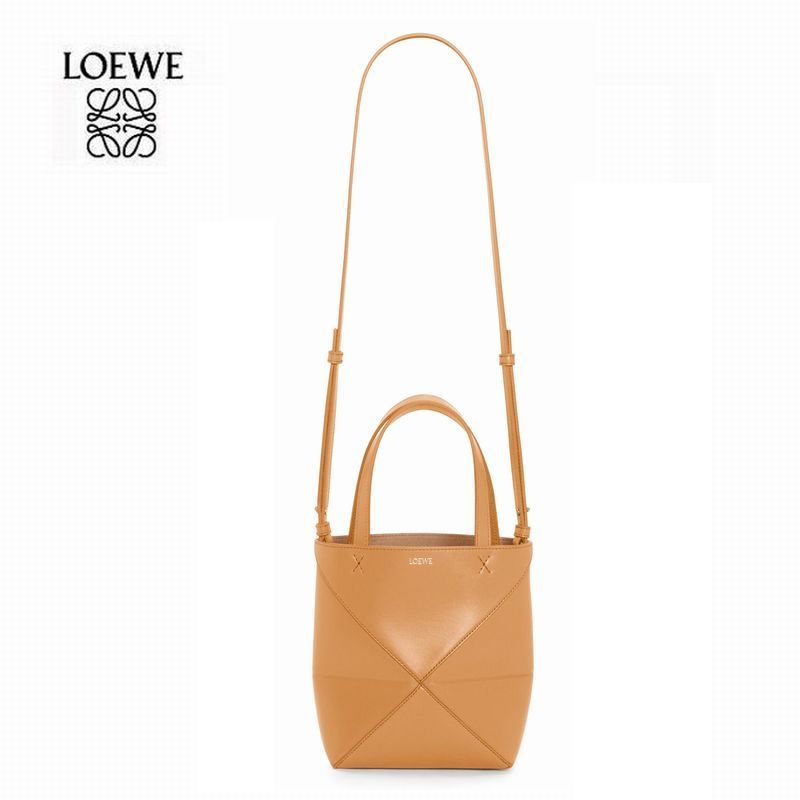 Shiny Calf ☆LOEWE☆ PUZZLE Fold ミニ トートWARM DESERT♪