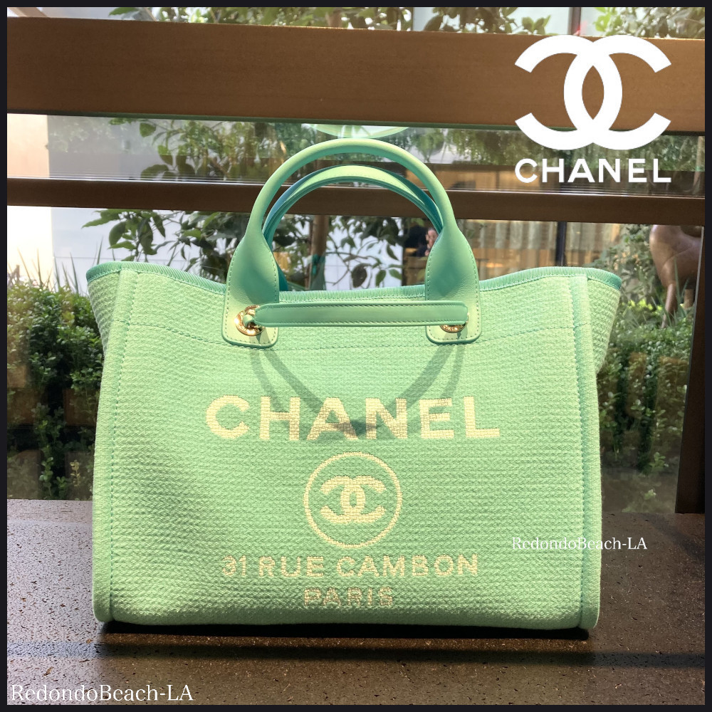 【憧れのターコイズブルー】CHANEL★ハンドバッグ★ポーチ付き