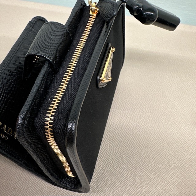 【VIPセール】PRADA プラダ レディース ナイロン財布 1ML018 VIPセール】PRADA プラダ レディース ナイロン財布 1ML018
