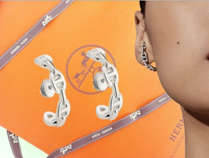 ☆HERMES☆直営店買付☆お洒落 ピアスChaine d’ancre Enchainee
