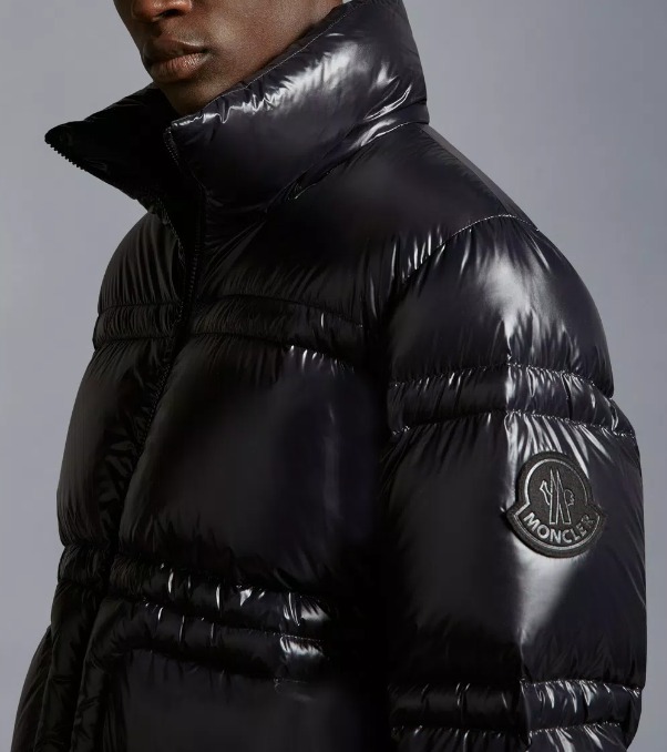 MONCLER 2023/24秋冬新作 フード付きダウンジャケット THUBAN MONCLER 2023/24秋冬新作 フード付きダウンジャケット THUBAN