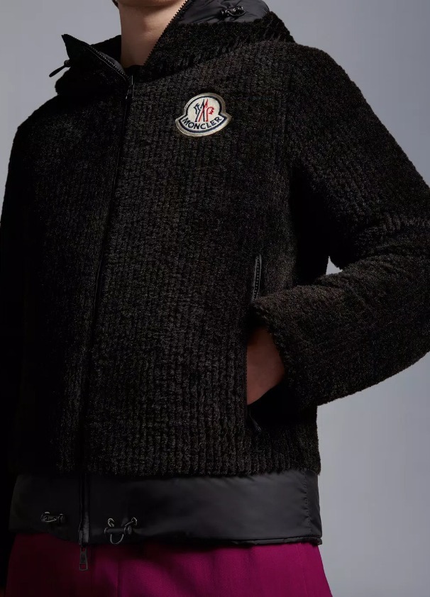 MONCLER 2023/24秋冬新作 リバーシブルダウンジャケット TEJAT MONCLER 2023/24秋冬新作 リバーシブルダウンジャケット TEJAT