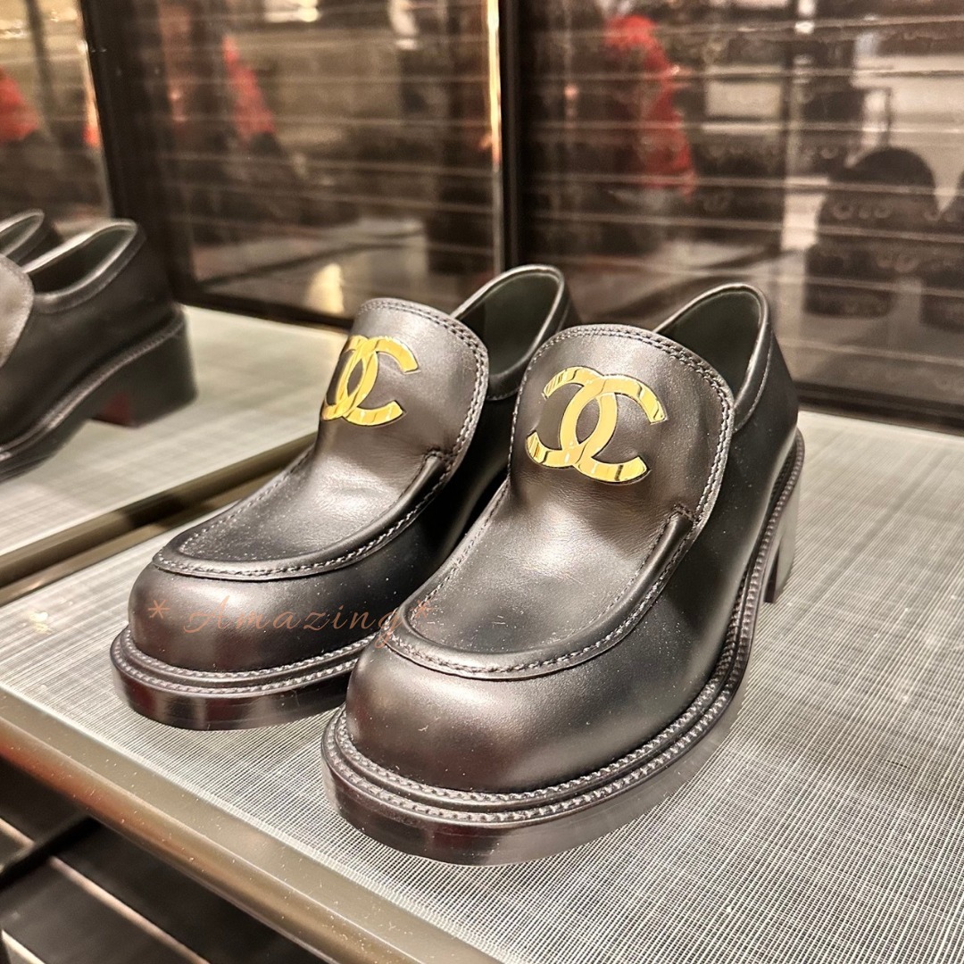 【厚底でオシャレに♡】CHANEL ローファー お洒落厚底♡】CHANEL☆ローファー☆ 靴・シューズ