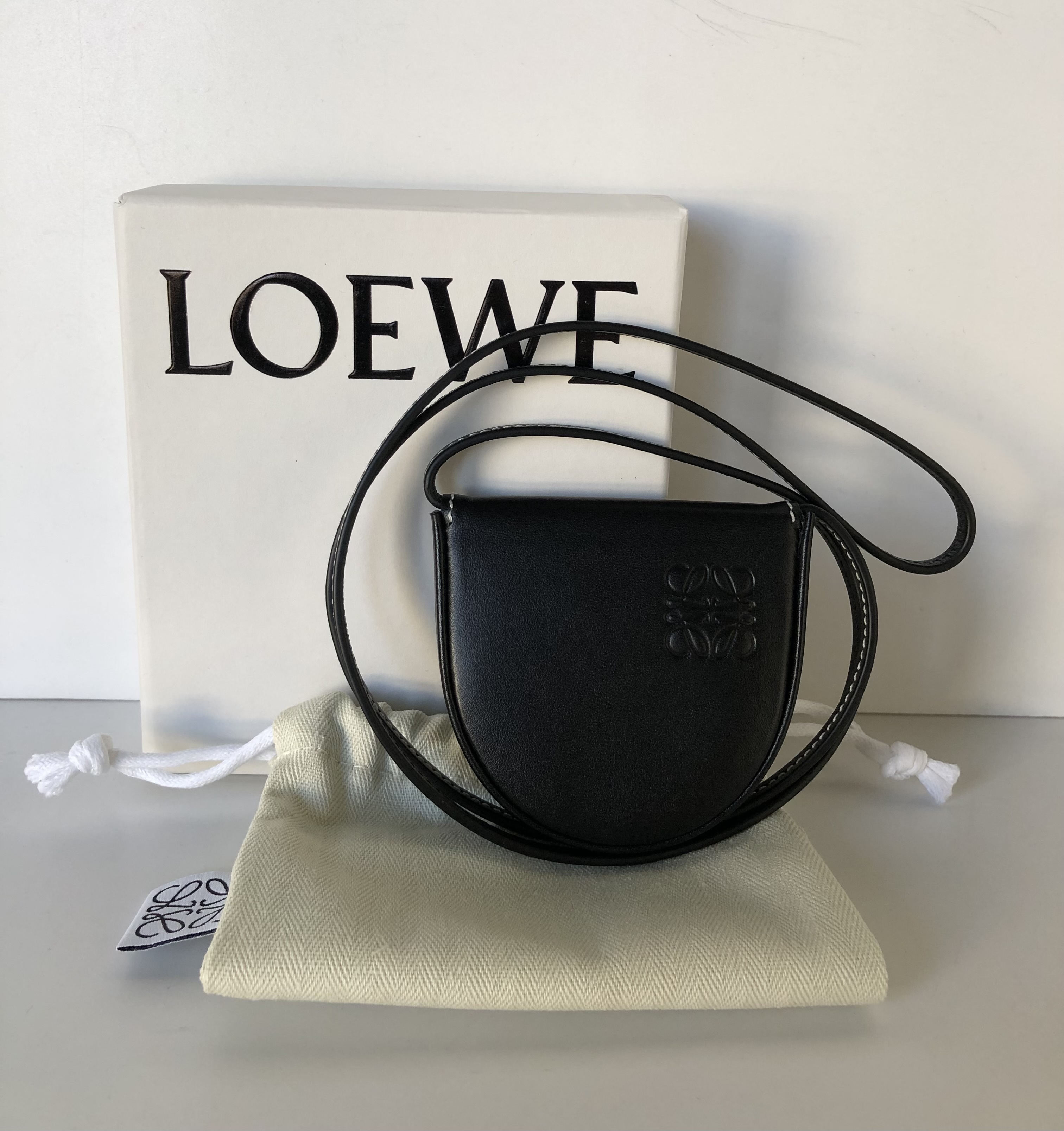 【LOEWE】ヒールポーチミニ/ストラップ付コインケース 国内即発