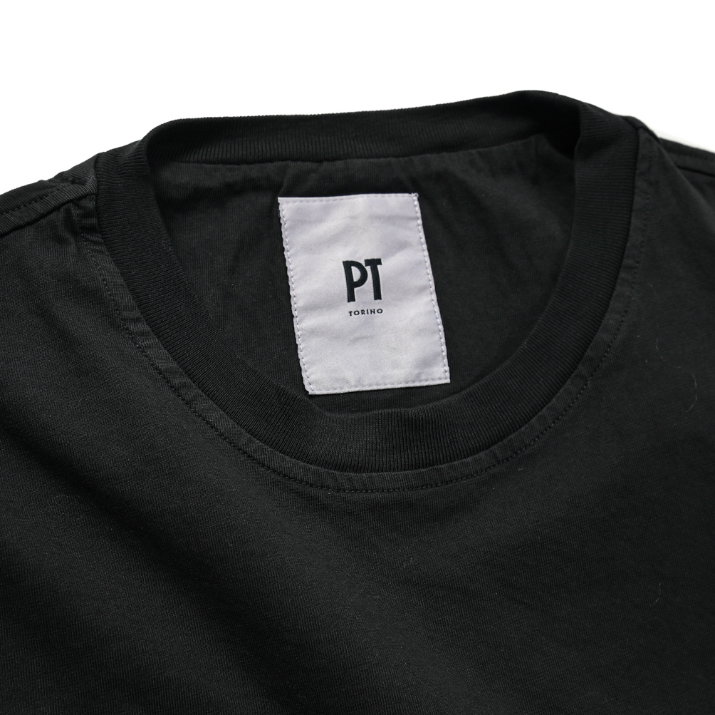 23-24秋冬/PTトリノ/レタリングTシャツ2色展開/397373 23-24秋冬/PTトリノ/ステッチデザインTシャツブラック/397397