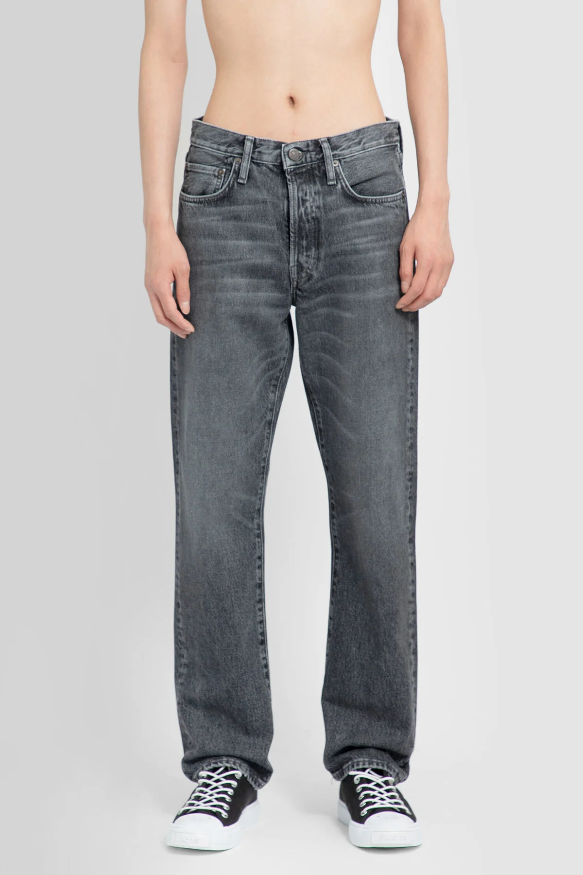 国内発】ACNE STUDIOS 1996 レギュラーフィット ジーンズ