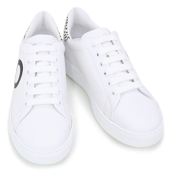 【国内発送】[Ferragamo] スニーカー (NUMBER 0747629 BIANCO)