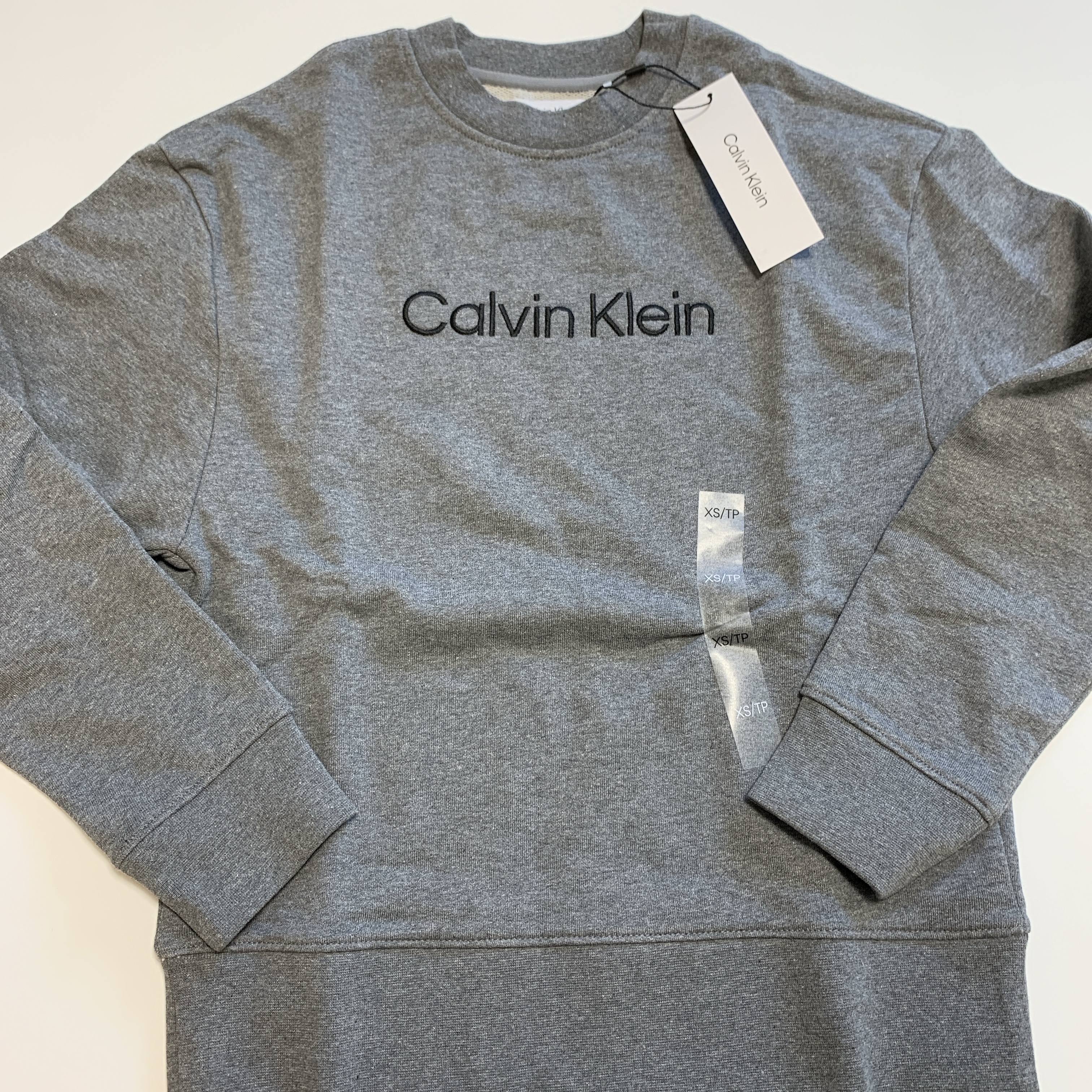 国内発送☆Calvin Klein☆刺繍ロゴ スウェット セットアップ