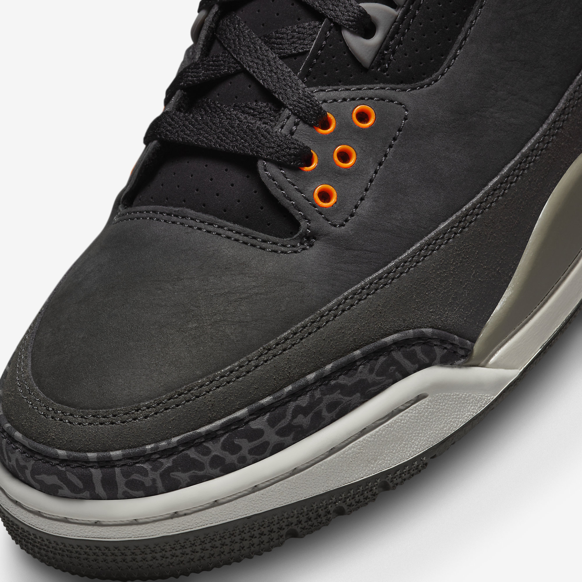 ★NIKE★大人気★AIR JORDAN 3 RETRO \"FEAR\"★追跡可