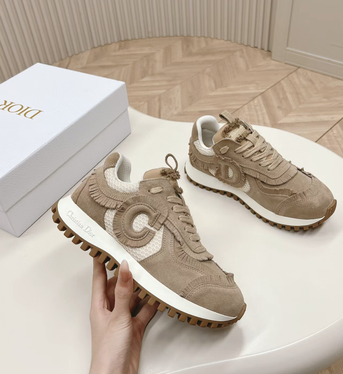 【24C/フリンジがアクセント】Dior★スニーカー《C'EST DIOR》