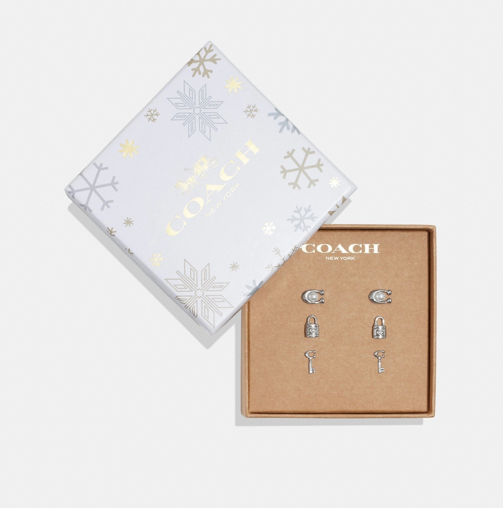 限定お買い得商品 すぐ届く☆ラッピング無料【COACH】ピアス3セット ボックス付 アクセサリー