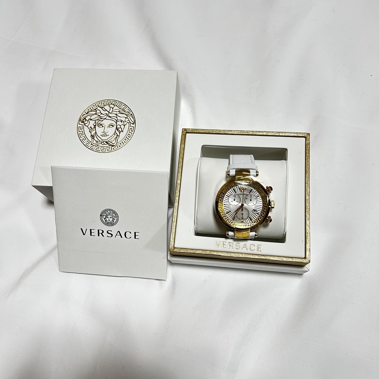 【送料関税込み】VERSACE リバイブクロノ 腕時計 41mm org.jpg