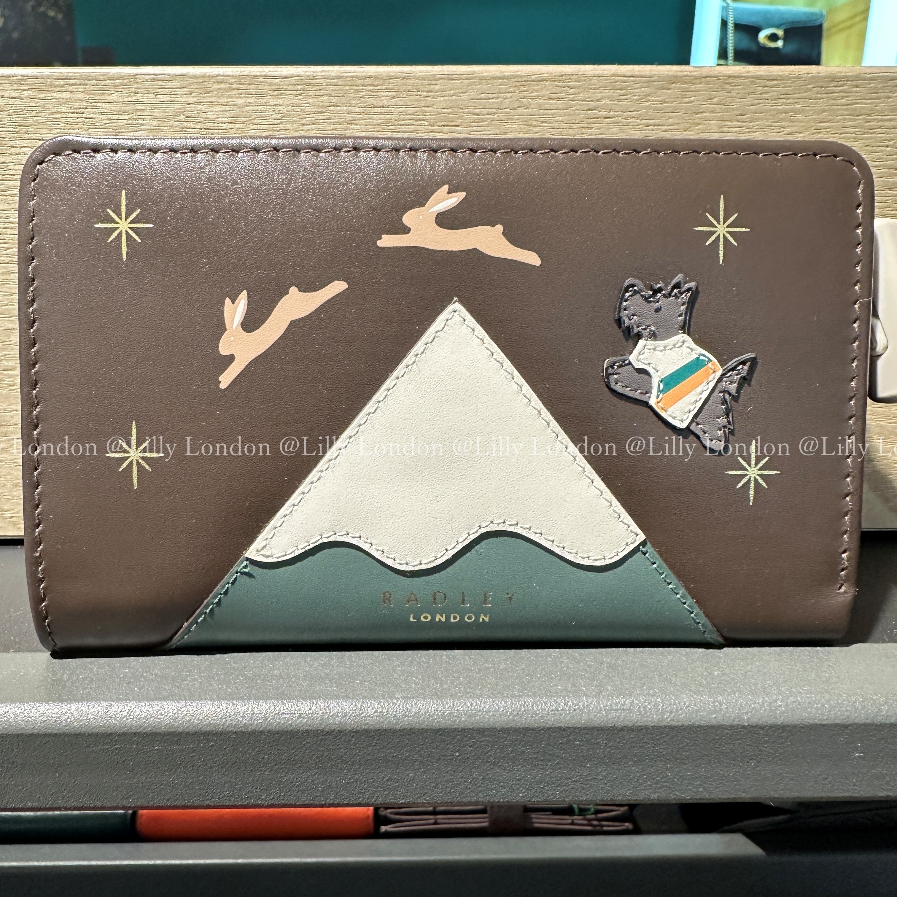 【ラドリーロンドン】RADLEY 二つ折り財布 折りたたみ財布 24SS