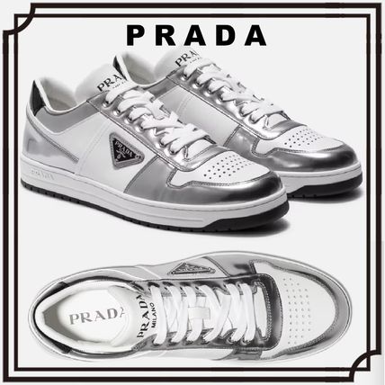 【PRADA】ダウンタウン レザー スニーカー シルバー 白 ロゴ スニーカー シルバー（銀色）系 PRADA DOWN TOWN(プラダ