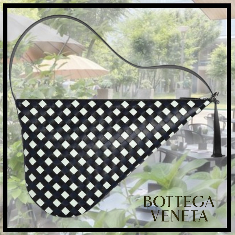 BOTTEGA VENETA 【新作】ヴィルギュル ◆ イントレ クロスボディ