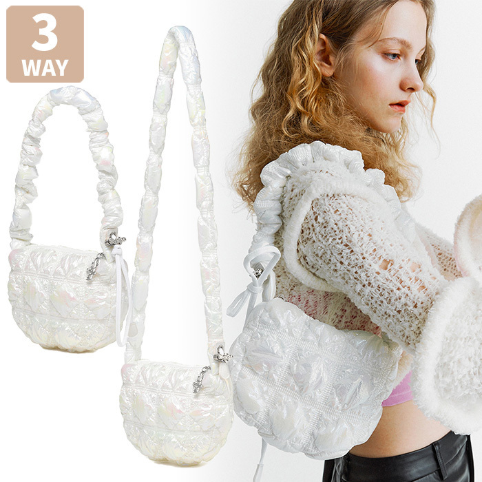 ★CARLYN★送料込★韓国★人気★正規品★バッグ★Poing Hologram