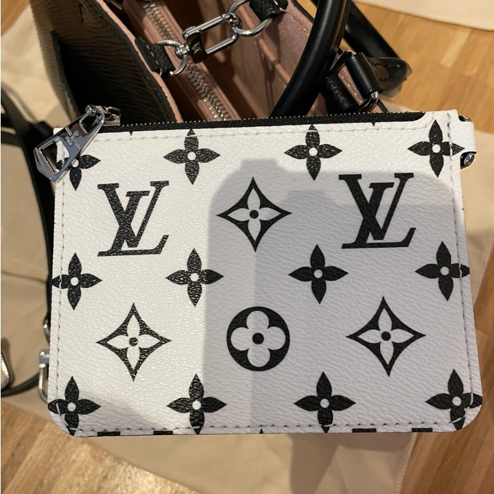 【人気♡】LOUIS VUITTON エピ マレル・トート BB ノワール 人気♡】LOUIS VUITTON エピ マレル・トート BB ノワール (Louis