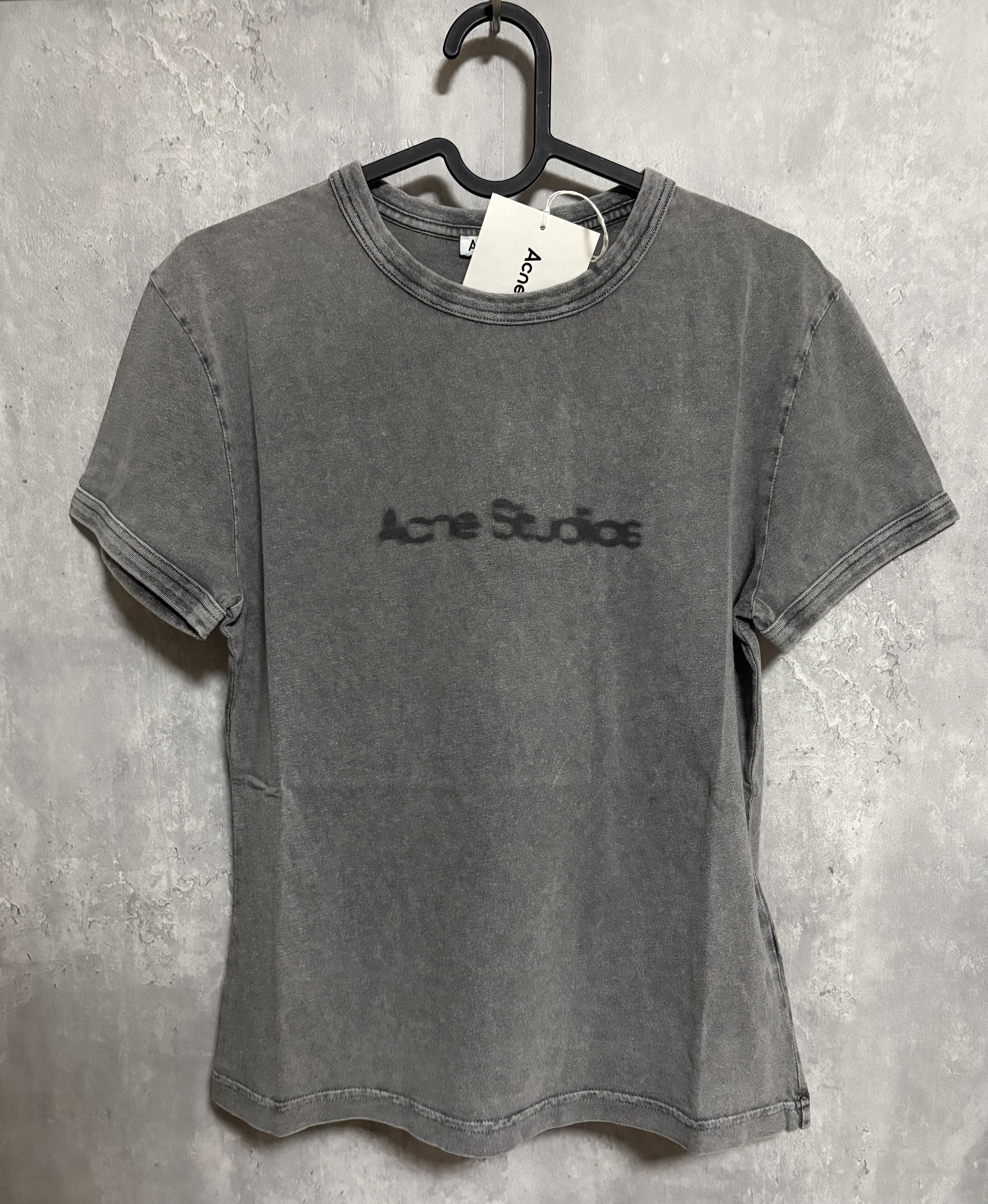 ＊カジュアルお洒落＊ Acne Studios Tシャツ 関送込