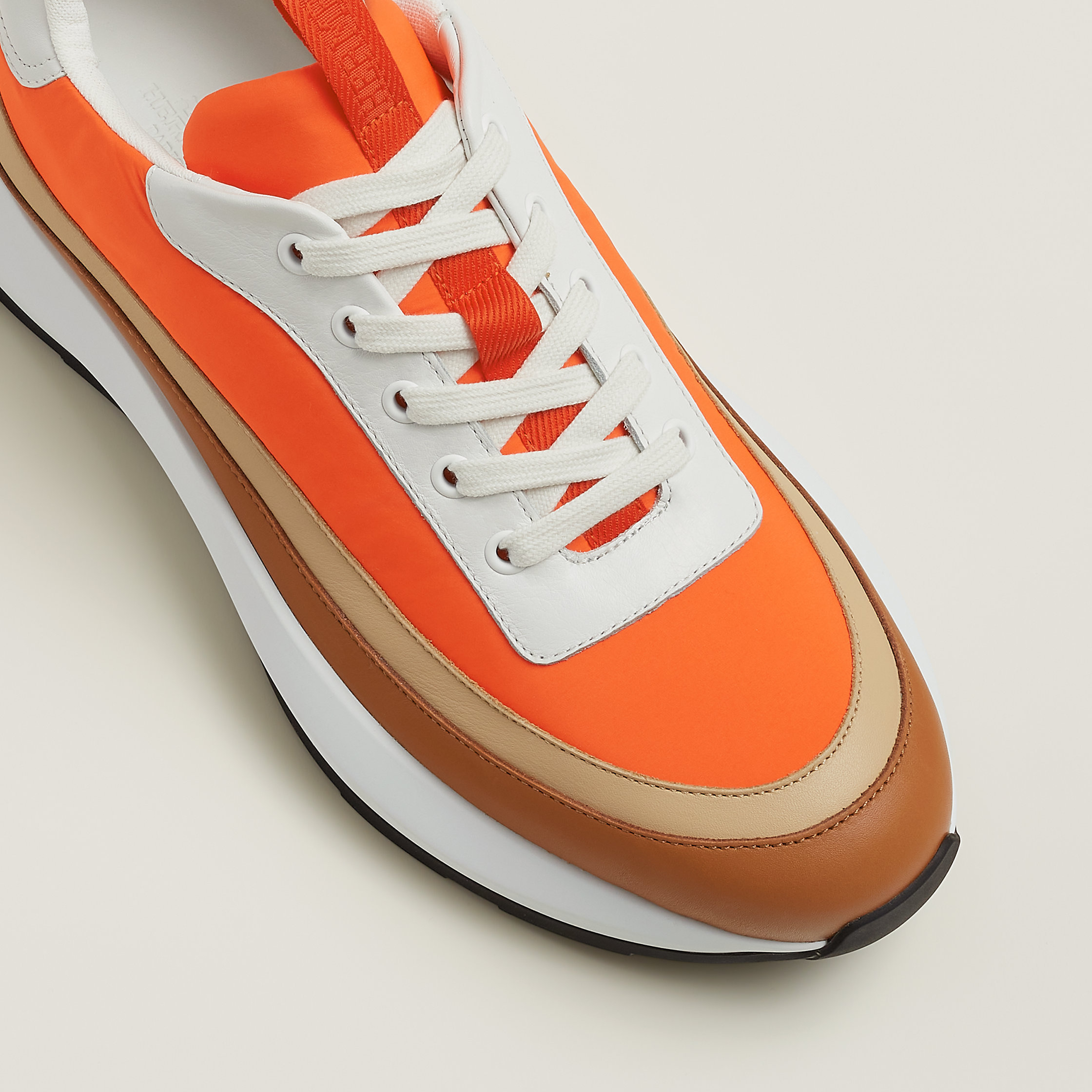 【バイカラーがカッコいい☆】HERMES グラム スニーカー Hロゴがポイント】HERMES☆Bouncingスニーカー (HERMES