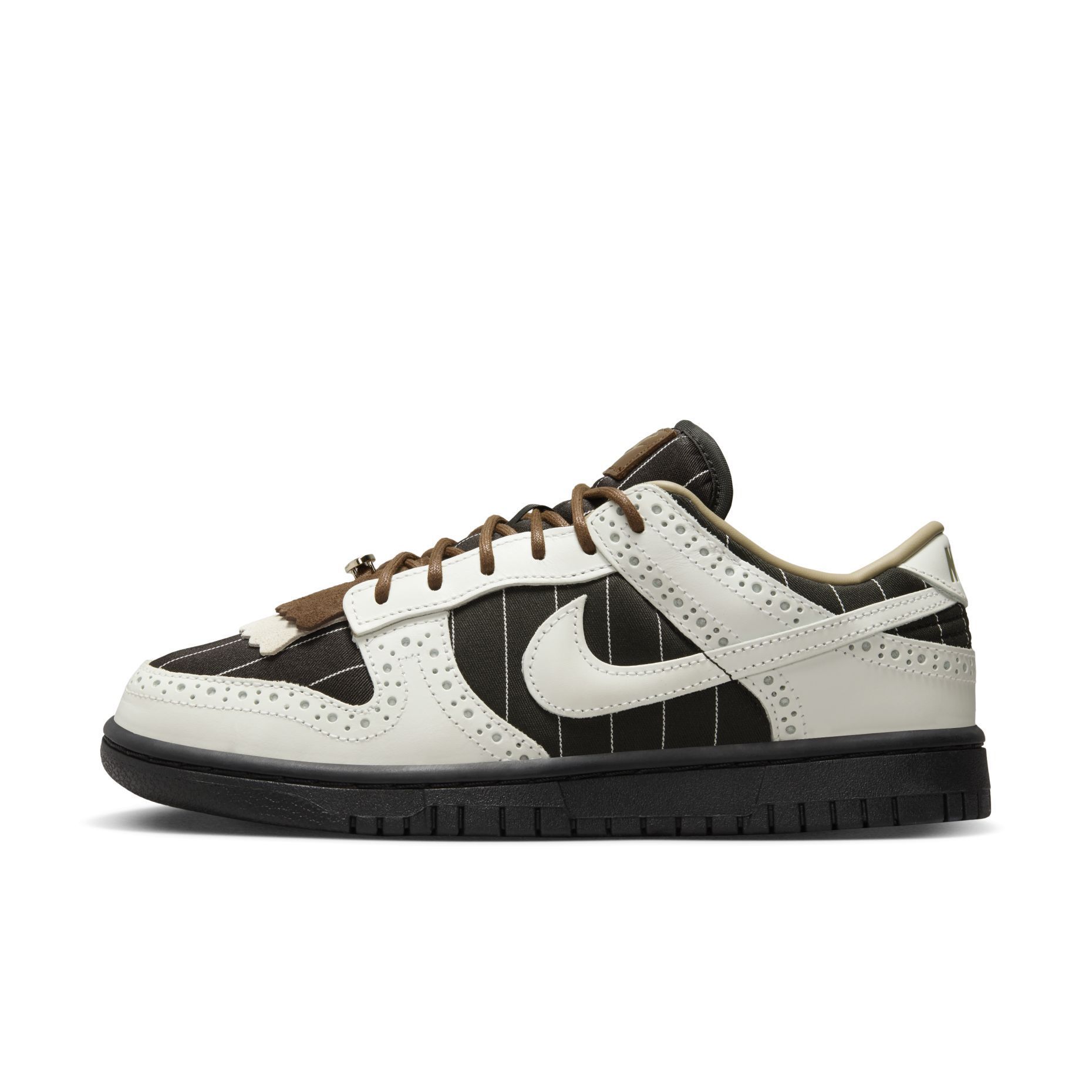 NIKE】ナイキ☆ダンク Low LX☆DUNK LOW LX☆ユニセックス (Nike