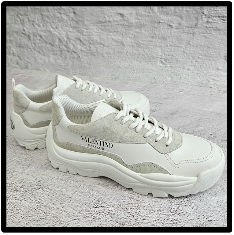 ★関税込★VALENTINO★ガムボーイ カーフスキン スニーカー