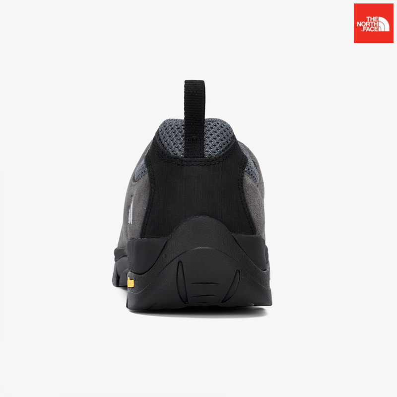 新作) THE NORTH FACE ☆ 大人気男子女子 スニーカー RHINO (THE