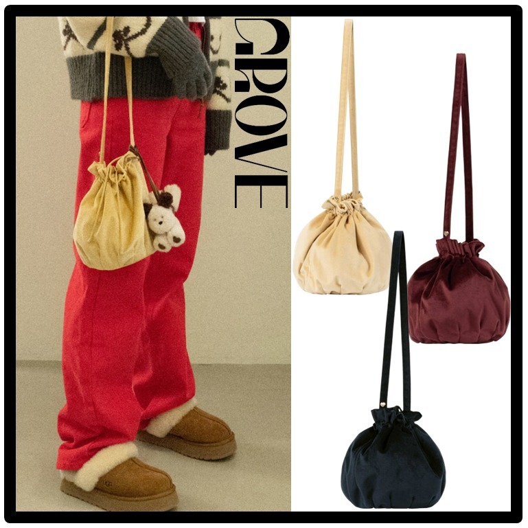 ★送料・関税込★GROVE★VELOUR BAG★