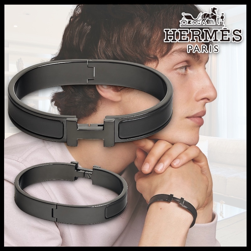 【マットが際立つ】HERMES《クリックHH》So Black ブレスレット
