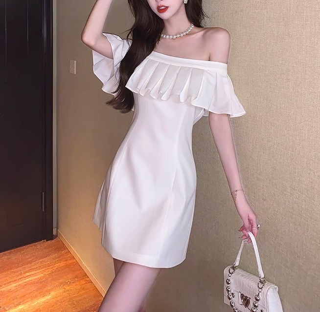 フリルドレス ショート Aライン オフショル 半袖 セクシー 韓国 フリルドレス ショート Aライン オフショル 半袖 セクシー 韓国