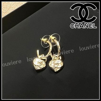 CHANEL Earrings Costume Jewelry Heart Casual Style Party Style Office Style