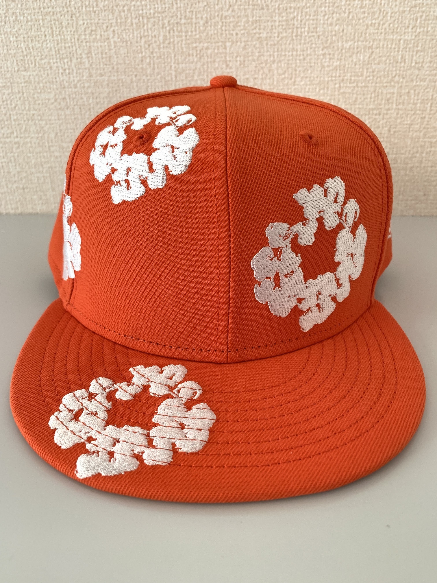 送料無料！DENIM TEARS New Era Cotton Wreath 59/50 Orange