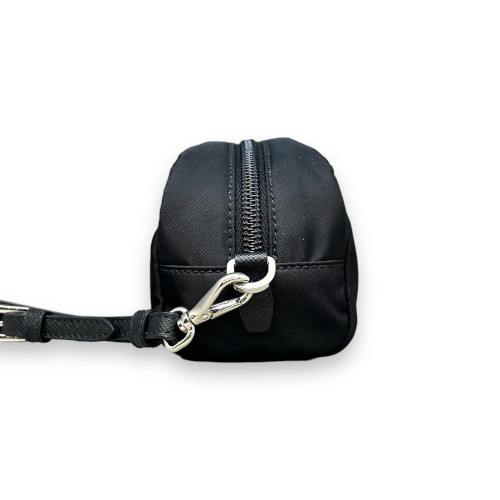 PRADA プラダ ストラップ付ポーチ ブラック ナイロン