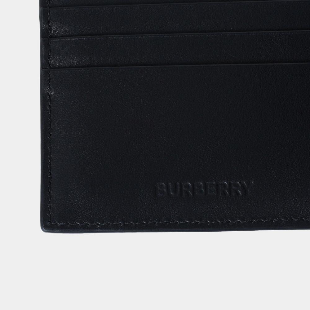 《BURBERRY》 8064927 コーディネート プリント ロゴ ウォレット