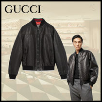 25新作 グッチ エンボス レザー ジャケット レディース GUCCI《GG エンボス レザー ボンバー ジャケット》ブラック 直営