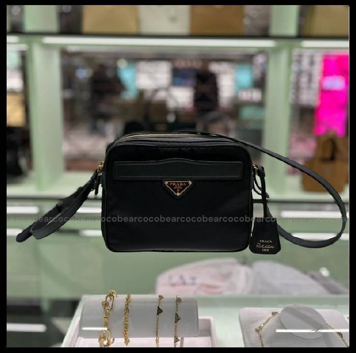 ☆PRADA☆プラダ ショルダーバッグ