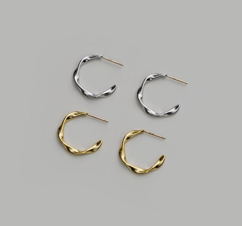 【WING BLING】14k post★Grania Twist ピアス WING BLING】14k post☆Grania Twist ピアス ピアス
