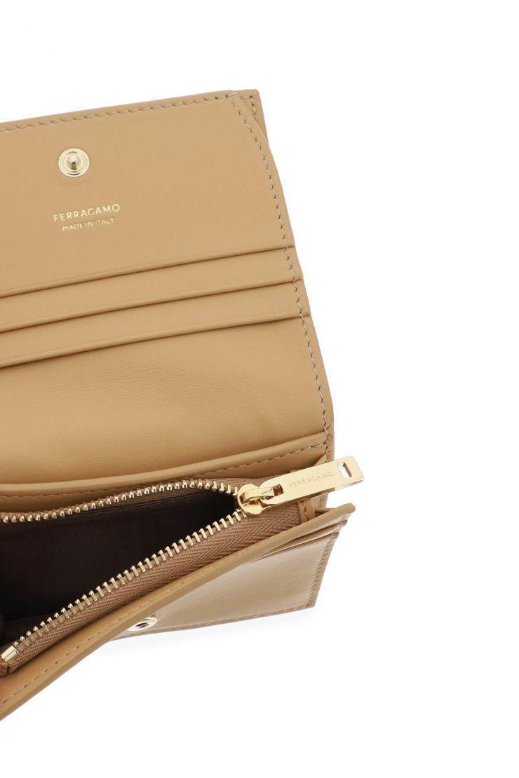 【FERRAGAMO】ハグ コンパクト ツートン財布/追跡可能 楽天市場】フェラガモ FERRAGAMO 財布 二つ折り ハグ コンパクト