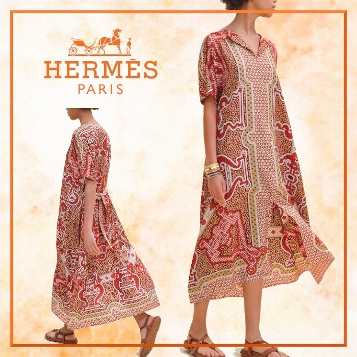 まるでスカーフを纏う様Hermes Mors et Guitartesカフタンドレス