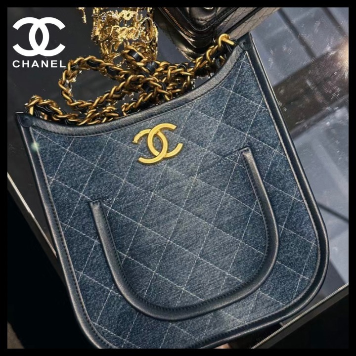 ☆24P大人カジュアル☆CHANEL ショルダーバッグ