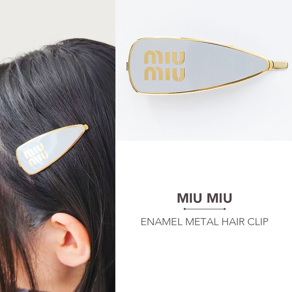 MIUMIU エナメルメタル ヘアクリップ