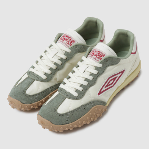 【UMBRO】 FIRST JOGGER ★ 大人気 UMBRO□HBL FIRST JOGGER□送料込 (UMBRO/スニーカー) 102991224