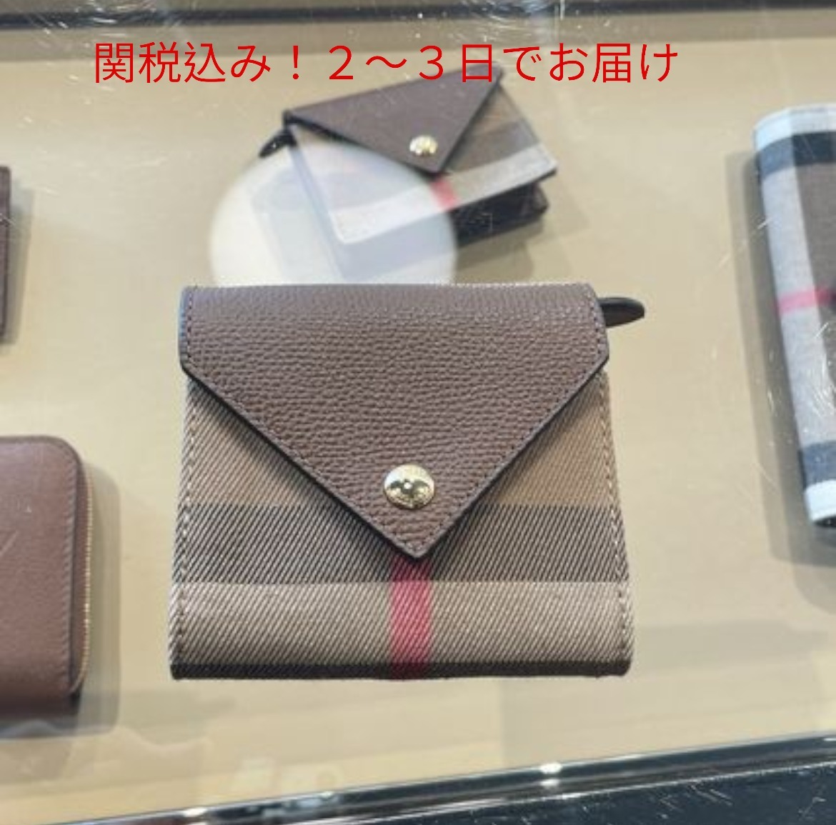 Burberry LILA 二つ折りチェック 折りたたみ財布