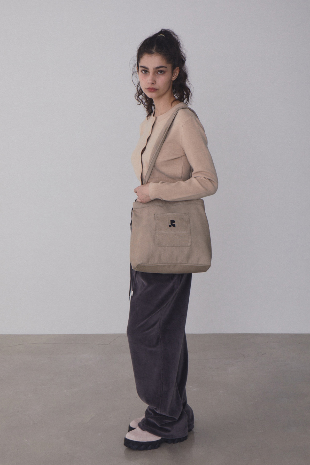 【Rest&Recreation】RR WASHED COTTON SHOULDER BAG (3色)★★★ Rest&Recreation】RR WASHED COTTON SHOULDER BAG (3色) (Rest