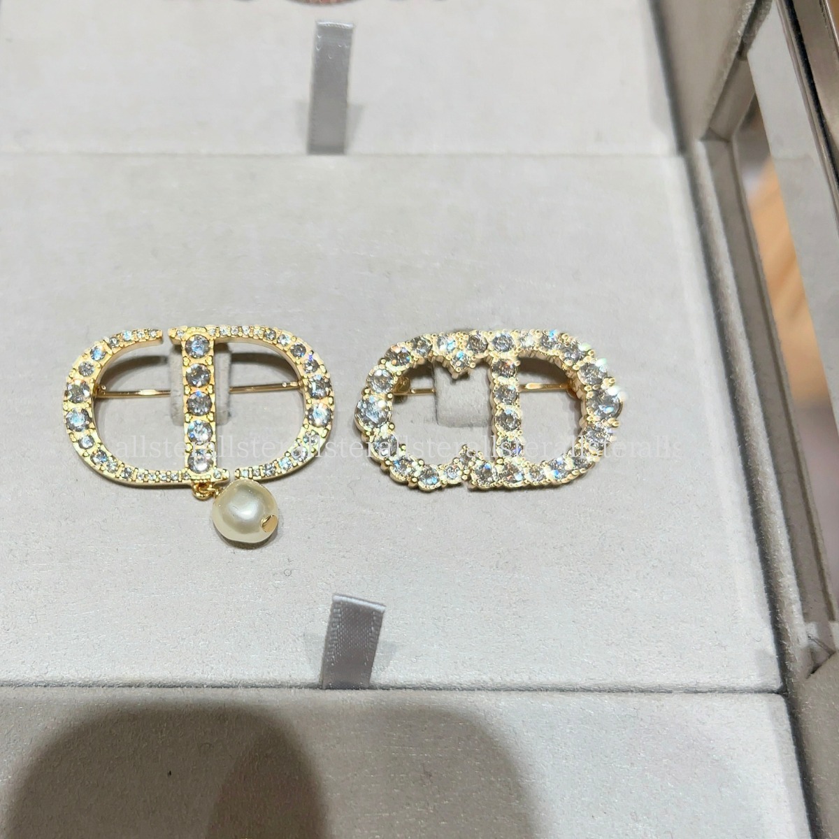 ［美品］現行　ディオール　CLAIR D LUNE ラインストーン　ブローチ Christian Dior - ［美品］現行 ディオール CLAIR D LUNE ライン