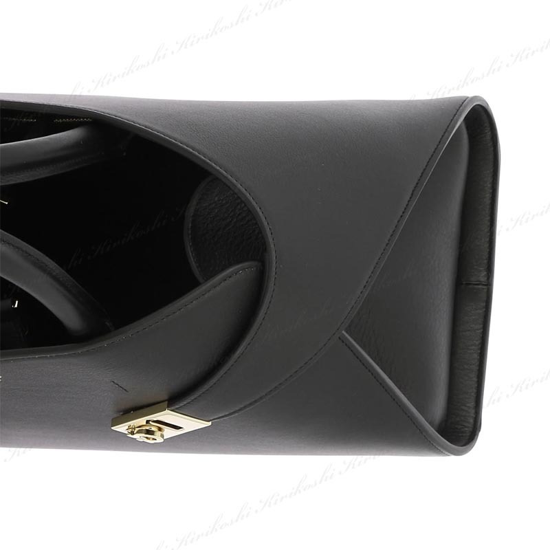 ◇FERRAGAMO 23AW◇ HUG スムースレザー ハンドバッグ