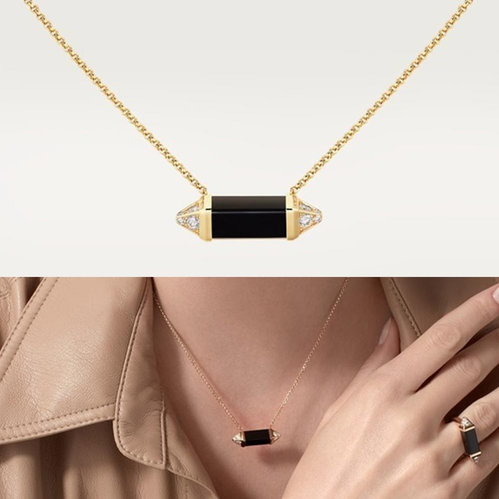 唯一無二の個性を纏う【Dries Van Noten】Embellished necklace 唯一無二の個性を纏う【Dries Van Noten】Embellished necklace