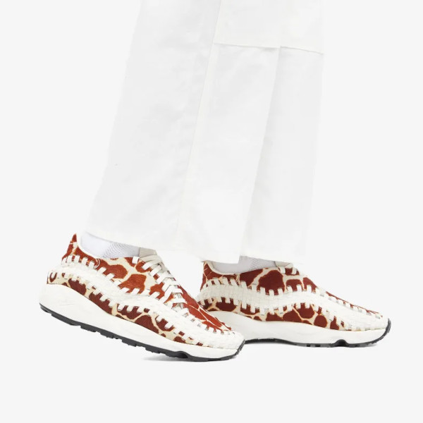 【NIKE】関税込◆エア フットスケープ ウーブン カウ セイル NIKE】関税込◇エア フットスケープ ウーブン カウ セイル 靴