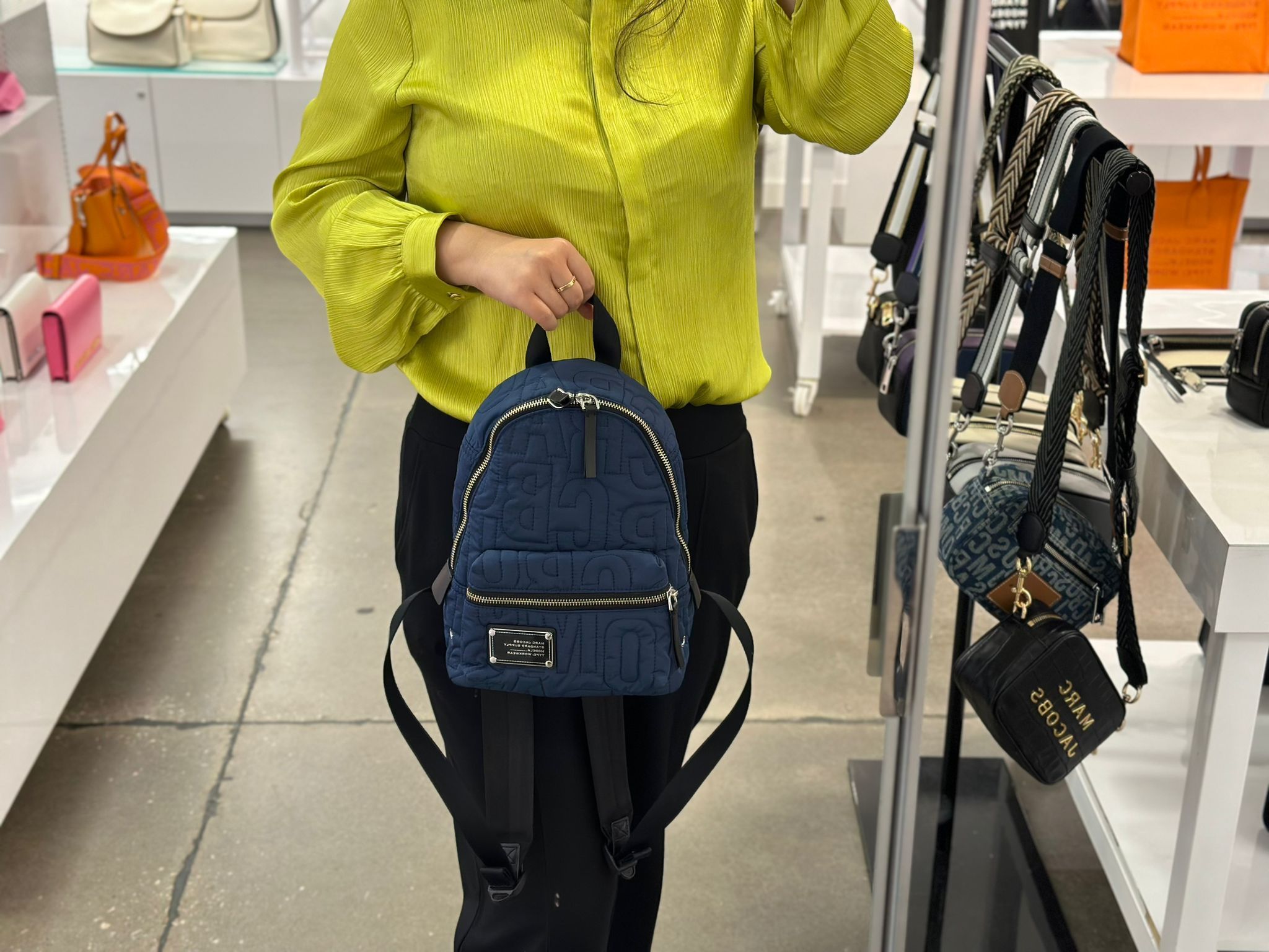MARC JACOBS スティッチロゴ ナイロンリュック (S) ユニセックス